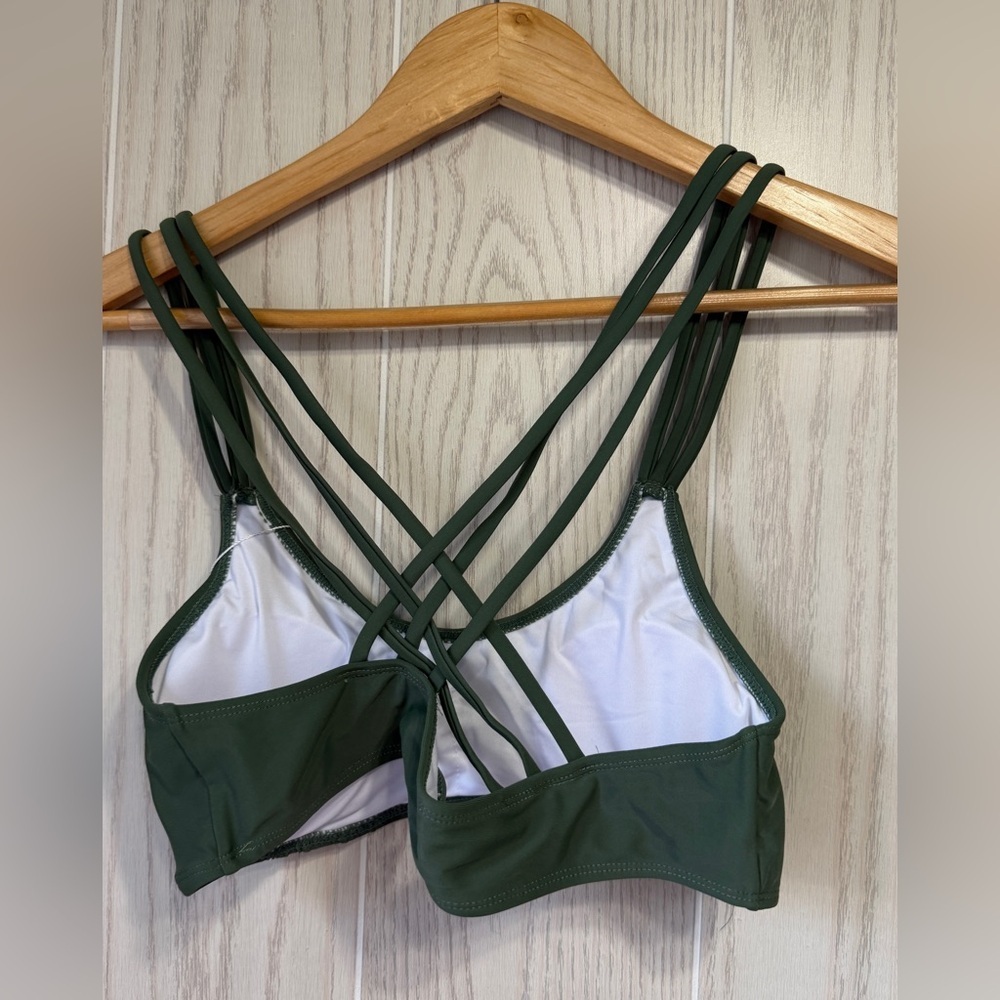 beachsissi Strappy Crossback Bikini Top Green Medium NWT Swimwear - Picture 5 of 5